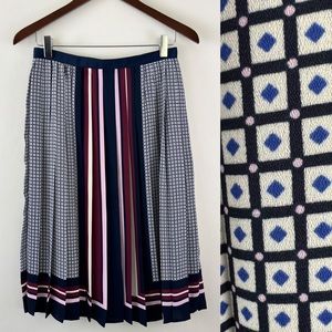 Canvas By Lands End Beautiful Pleated Multi Print Lined Midi Skirt 0